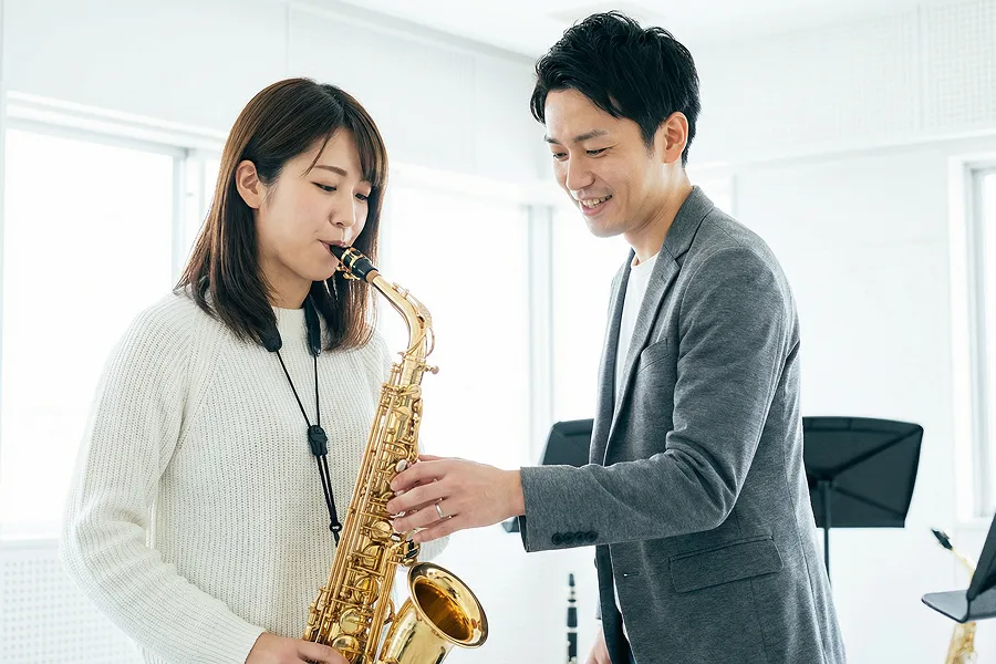 サックスのレッスンの様子